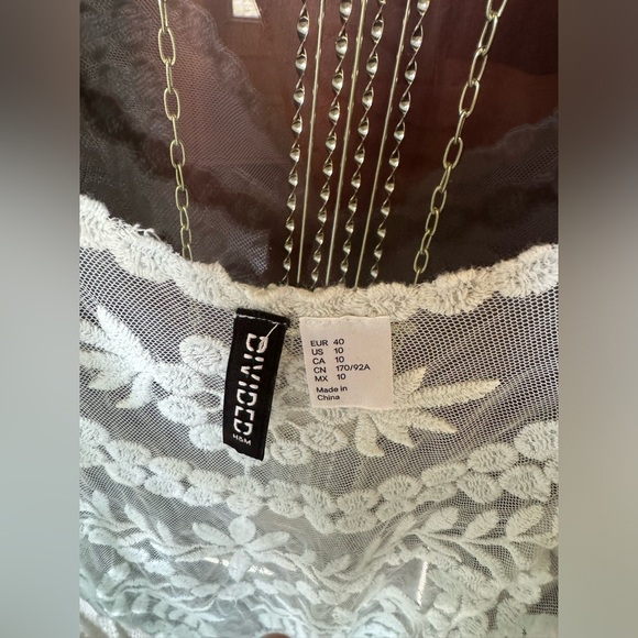 Blue top - Picture 2 of 4